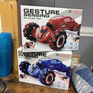 Loozix Gesture Sensing RC Stunt Car Lights Music, Spray Drift Gesture RC Car RED